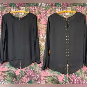 DOE & RAE studded back black blouse size Small